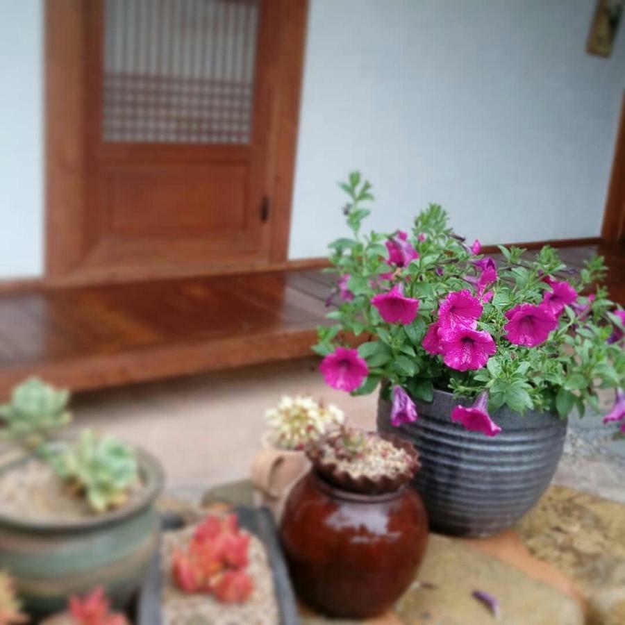 Gyeongju Guesthouse Huewon Dış mekan fotoğraf